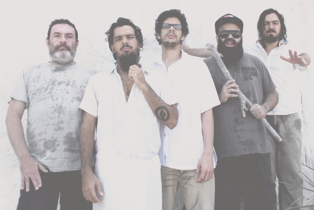 Estéreo MIS | Mombojó