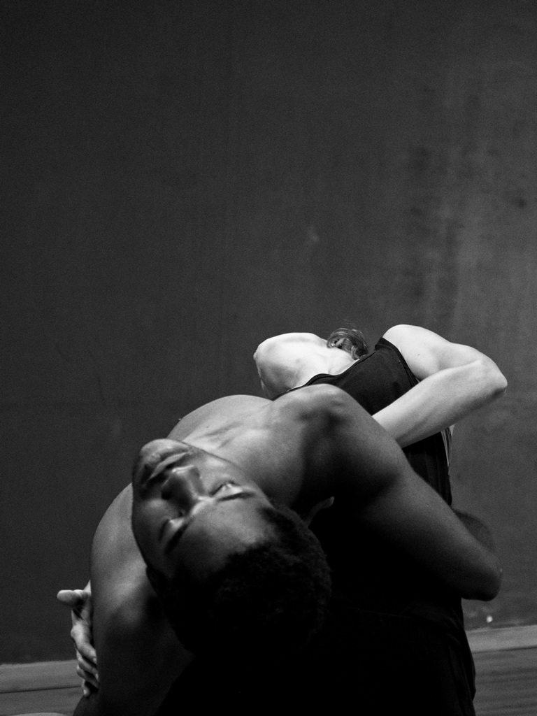 Visões Urbanas 2019 – Exibição Inshadow – Mostra de Videodança