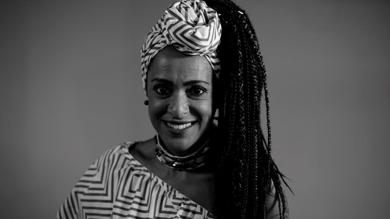 Exibição do doc O tambor me chamou