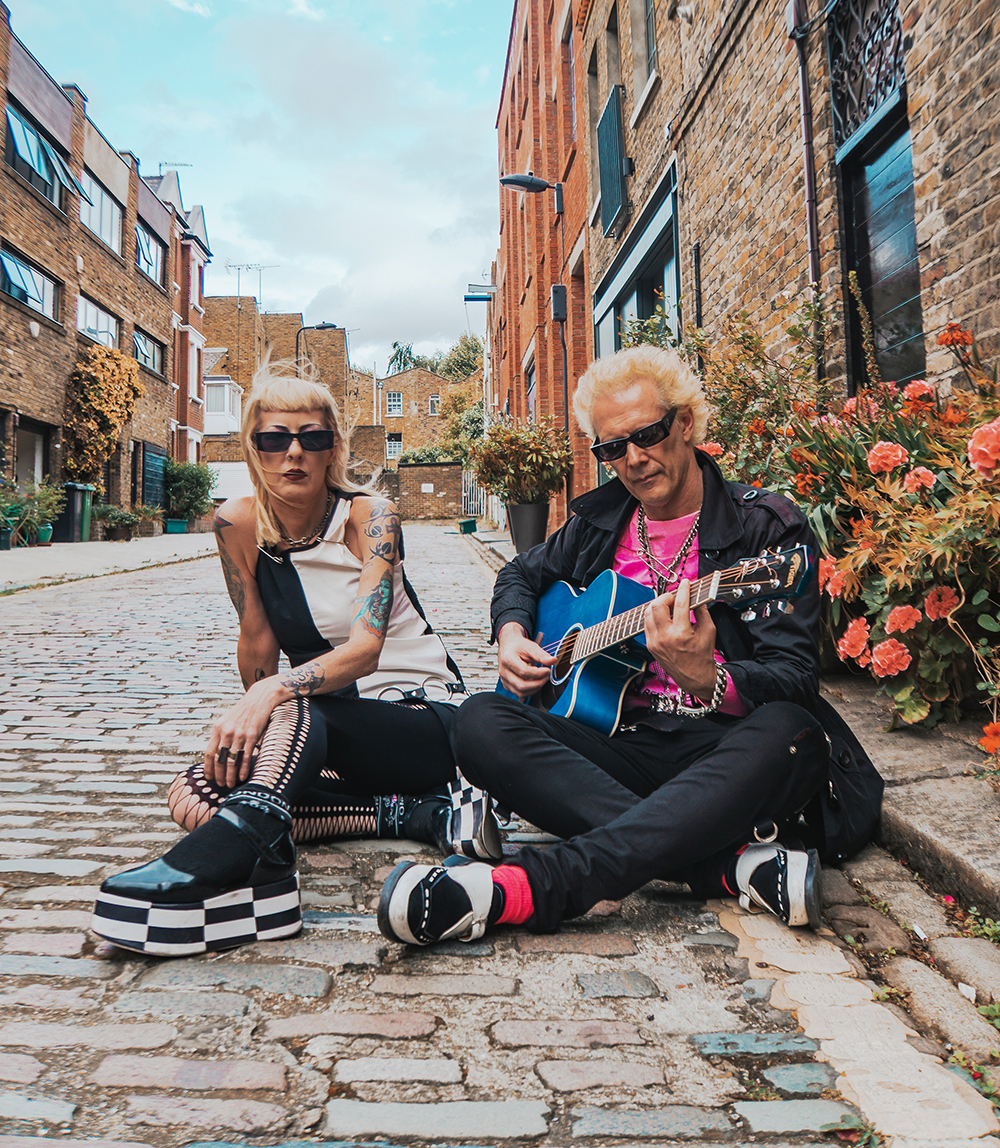 S&V | Show + Lançamento de clipe Mamãe Marta